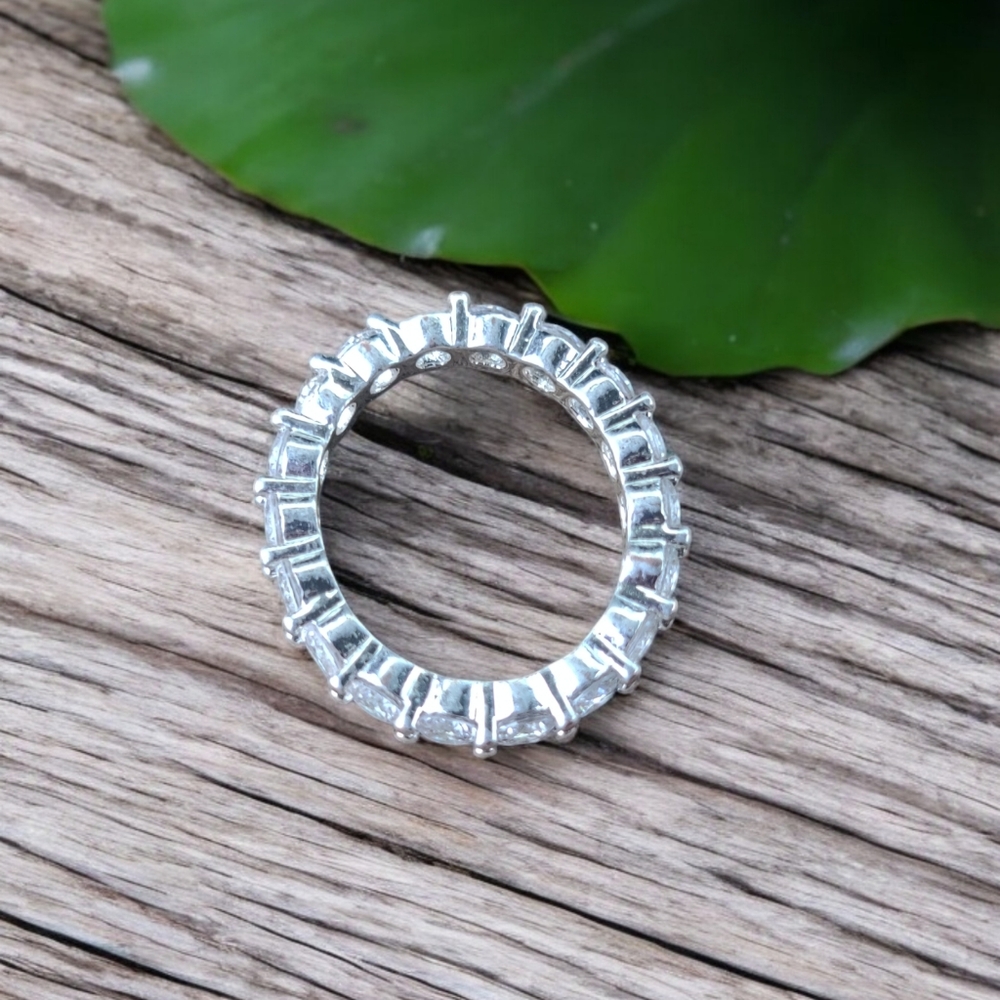 Diamond ring